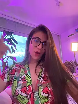 Snapshot of MariaIsabella8 chatting on May 2026 10:46:02 PM MariaIsabella8 online show from May 2026 10:46:02 PM