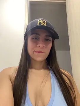 MariaIsabella8 online show from November 2025 10:34:02 PM