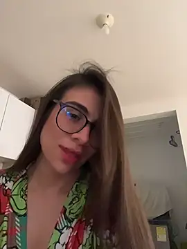 Snapshot of MariaIsabella8 chatting on May 2026 09:44:02 PM MariaIsabella8 online show from May 2026 09:44:02 PM