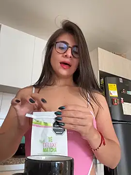 MariaIsabella8 online show from March 2025 06:00:02 PM