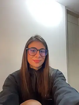 Snapshot of MariaIsabella8 chatting on June 2026 11:20:02 PM MariaIsabella8 online show from June 2026 11:20:02 PM