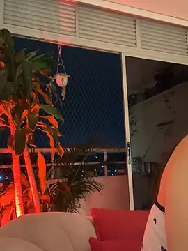 MariaIsabella8 online show from October 2025 11:17:01 PM