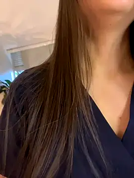 MariaIsabella8 online show from October 2025 10:21:01 PM