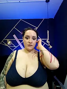 Snapshot of Gelena_Black chatting on September 2025 12:44:02 PM Gelena Black online show from September 2025 12:44:02 PM