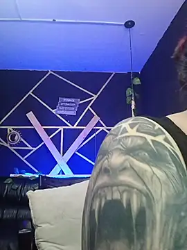 Snapshot of Gelena_Black chatting on October 2025 01:52:01 PM Gelena Black online show from October 2025 01:52:01 PM