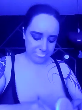 Snapshot of Gelena_Black chatting on February 2025 07:41:02 PM Gelena Black online show from February 2025 07:41:02 PM