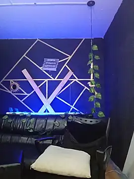 Snapshot of Gelena_Black chatting on October 2025 12:15:02 PM Gelena Black online show from October 2025 12:15:02 PM