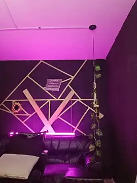 Snapshot of Gelena_Black chatting on November 2025 12:16:01 PM Gelena Black online show from November 2025 12:16:01 PM