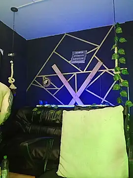 Snapshot of Gelena_Black chatting on October 2025 01:01:01 PM Gelena Black online show from October 2025 01:01:01 PM