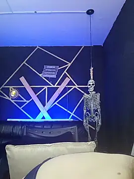 Snapshot of Gelena_Black chatting on October 2025 12:35:01 PM Gelena Black online show from October 2025 12:35:01 PM