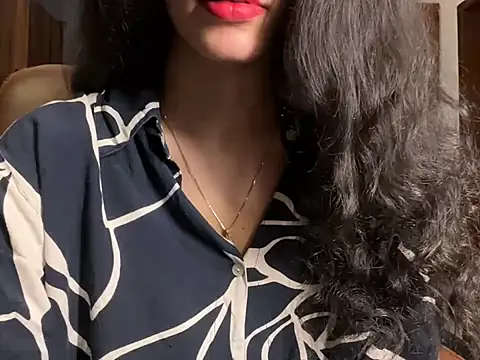 Divyaa69 online show from June 2026 07:31:02 PM