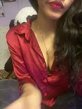 Divyaa69 online show from January 2026 06:22:02 PM