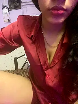 Divyaa69 online show from November 2025 05:30:01 AM