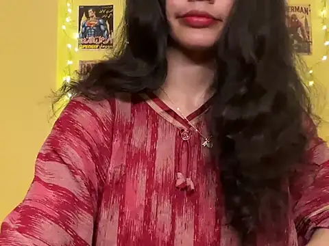 Divyaa69 online show from July 2026 07:43:01 PM