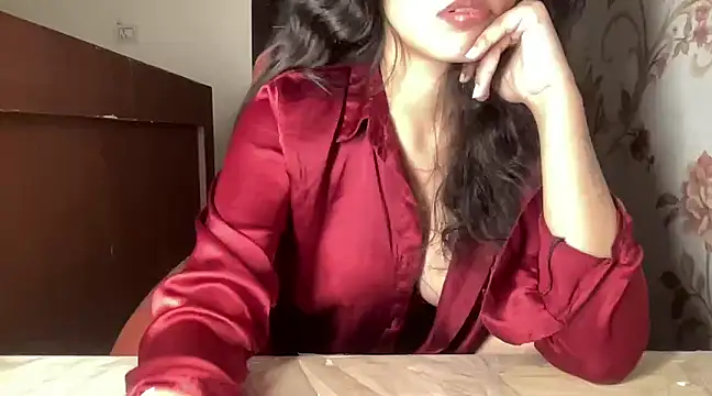 Divyaa69 online show from February 2025 04:22:02 PM