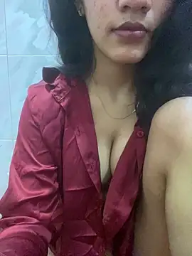 Divyaa69 online show from January 2025 03:50:01 PM