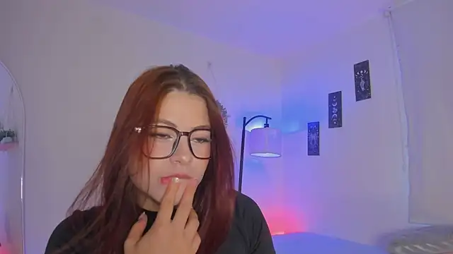 Snapshot of sara_sweet9 chatting on October 2025 09:25:02 PM sara sweet9 online show from October 2025 09:25:02 PM