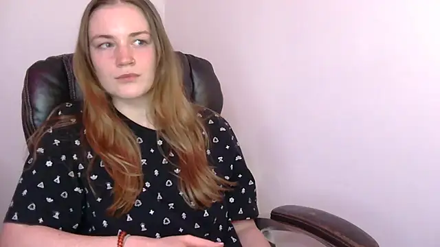 Snapshot of KLEOKILLS chatting on January 2025 09:31:01 PM KLEOKILLS online show from January 2025 09:31:01 PM