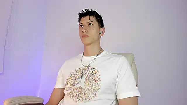 Dorianmistery2322  online show from April 2026 12:02:02 AM