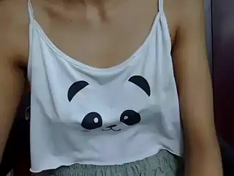 Snapshot of Cute_Alaina chatting on September 2025 03:38:02 AM Cute Alaina online show from September 2025 03:38:02 AM