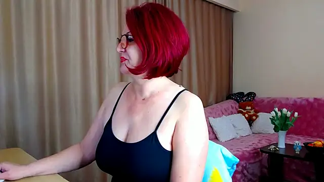 EdithCharm online show from November 2025 03:05:01 PM