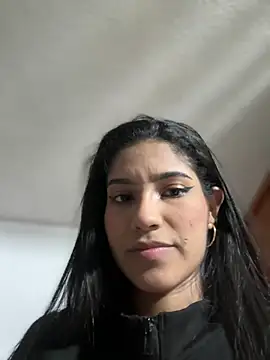 chiarabrielle00 online show from July 2026 07:41:02 AM