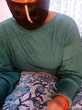 Snapshot of ZARINA_JACK chatting on February 2025 07:11:01 AM ZARINA JACK online show from February 2025 07:11:01 AM