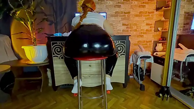 JosephinaBlack online show from February 2026 03:08:01 AM