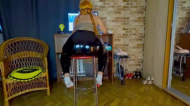 JosephinaBlack online show from May 2026 02:11:01 AM