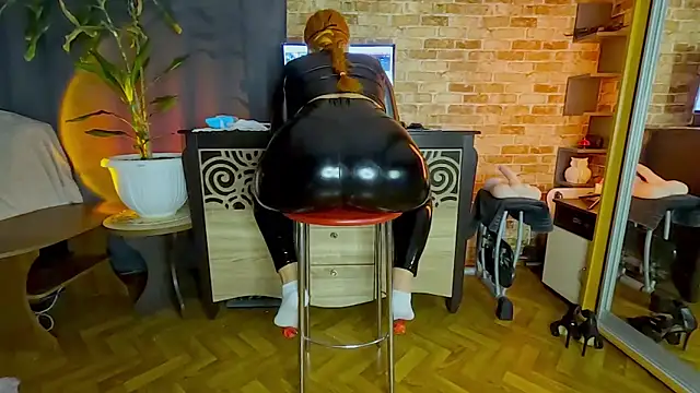 JosephinaBlack online show from February 2026 02:22:02 AM