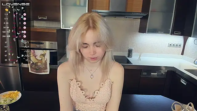 LinnBottrell online show from February 2025 10:47:01 PM