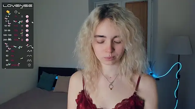 LinnBottrell online show from February 2025 11:26:01 PM