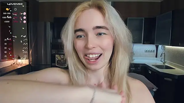 LinnBottrell online show from March 2025 10:13:02 PM