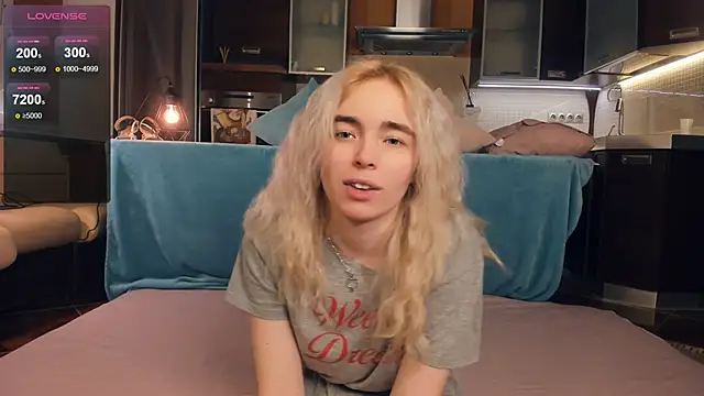 LinnBottrell online show from March 2025 01:32:02 AM