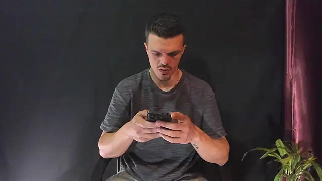 DonyBrown online show from April 2026 03:46:02 AM