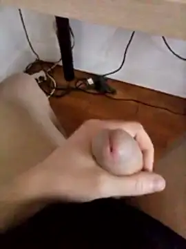 lovedoggy03 online show from February 2026 01:54:01 PM