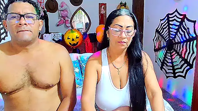 rosi pamela online show from October 2025 06:41:02 PM