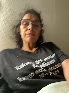 Snapshot of MireyaTorresGu chatting on June 2026 03:02:01 PM MireyaTorresGu online show from June 2026 03:02:01 PM