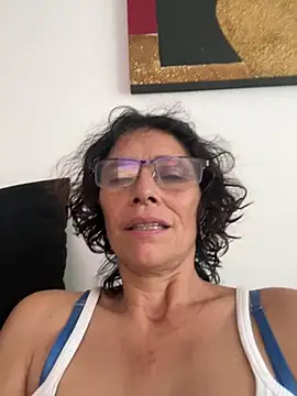 MireyaTorresGu online show from February 2026 10:44:02 PM