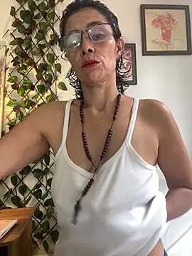 MireyaTorresGu online show from February 2026 02:52:02 PM