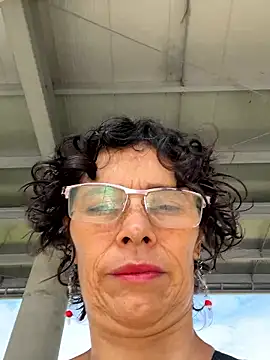 MireyaTorresGu online show from October 2025 01:33:02 PM