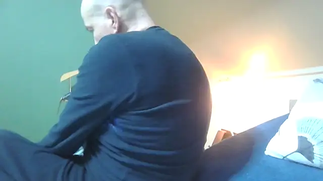 Snapshot of brtbrlss chatting on January 2026 09:19:01 PM brtbrlss online show from January 2026 09:19:01 PM