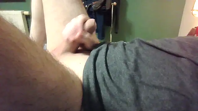 Snapshot of brtbrlss chatting on October 2025 04:53:02 AM brtbrlss online show from October 2025 04:53:02 AM