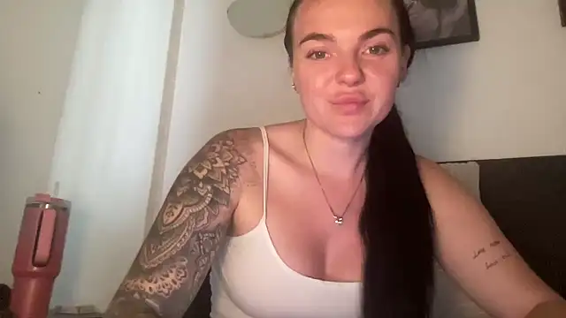 Snapshot of yorkshiregal chatting on October 2025 09:55:01 AM yorkshiregal online show from October 2025 09:55:01 AM