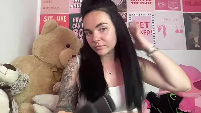 yorkshiregal online show from June 2026 06:57:02 AM