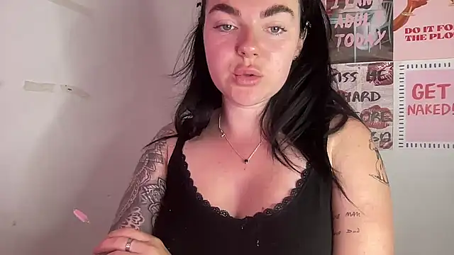 yorkshiregal online show from April 2026 07:04:01 AM