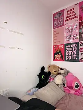 yorkshiregal online show from April 2026 07:21:01 AM