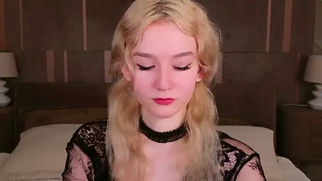 Snapshot of NaomiLoys chatting on February 2025 04:58:02 PM NaomiLoys online show from February 2025 04:58:02 PM