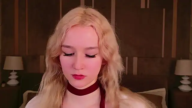 Snapshot of NaomiLoys chatting on March 2025 10:48:02 PM NaomiLoys online show from March 2025 10:48:02 PM