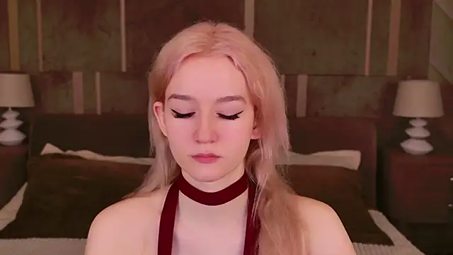 Snapshot of NaomiLoys chatting on March 2025 03:39:02 PM NaomiLoys online show from March 2025 03:39:02 PM